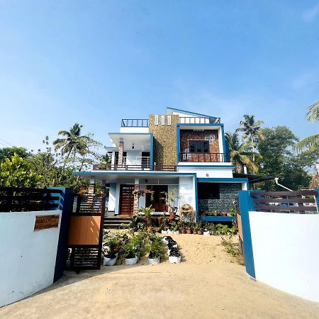 Malhar Marari Homestay Mararikulam Buitenkant foto